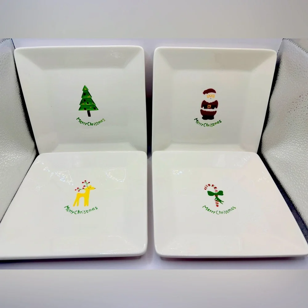 🎄Set of Four Christmas-theme BIA Cordon Bleu Appetizer Plates 🎄